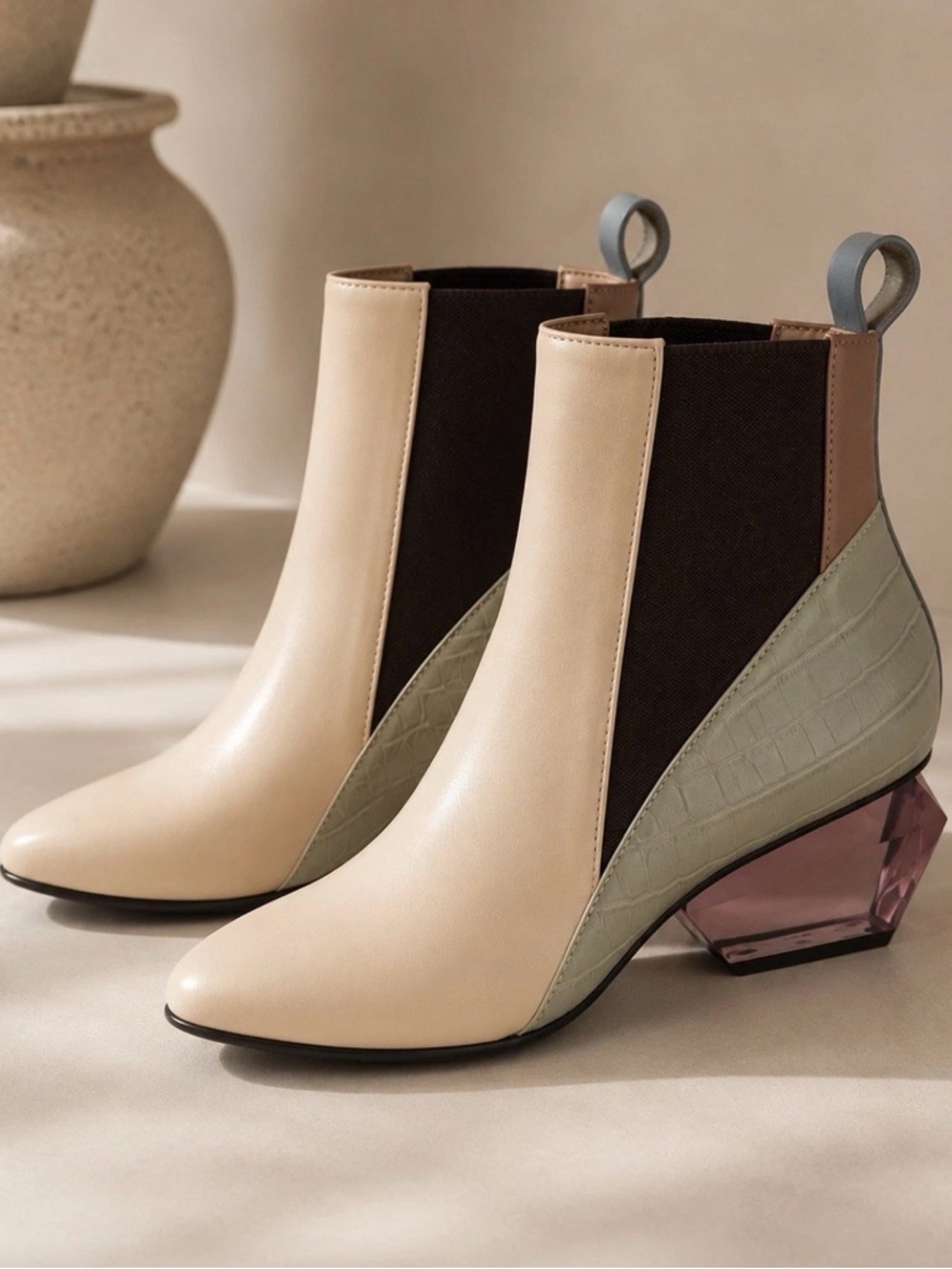 United Nude Jacky K Boots 39/8.5 Architectural Geometric Crystal Heel Leather